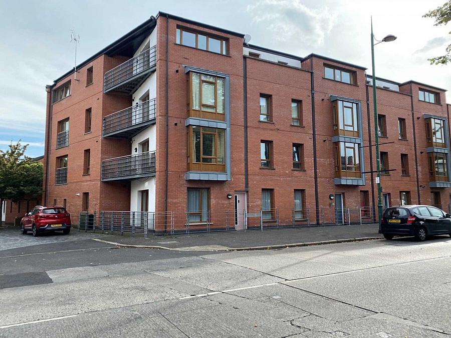 114 Templemore Avenue, Belfast, BT5 4FX