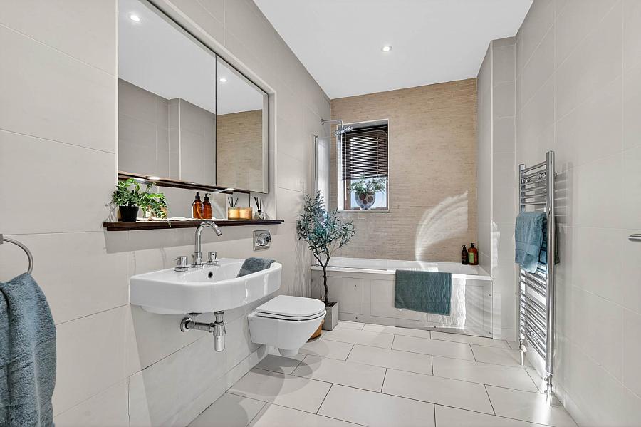 Apt E8 Malone Square Malone Road