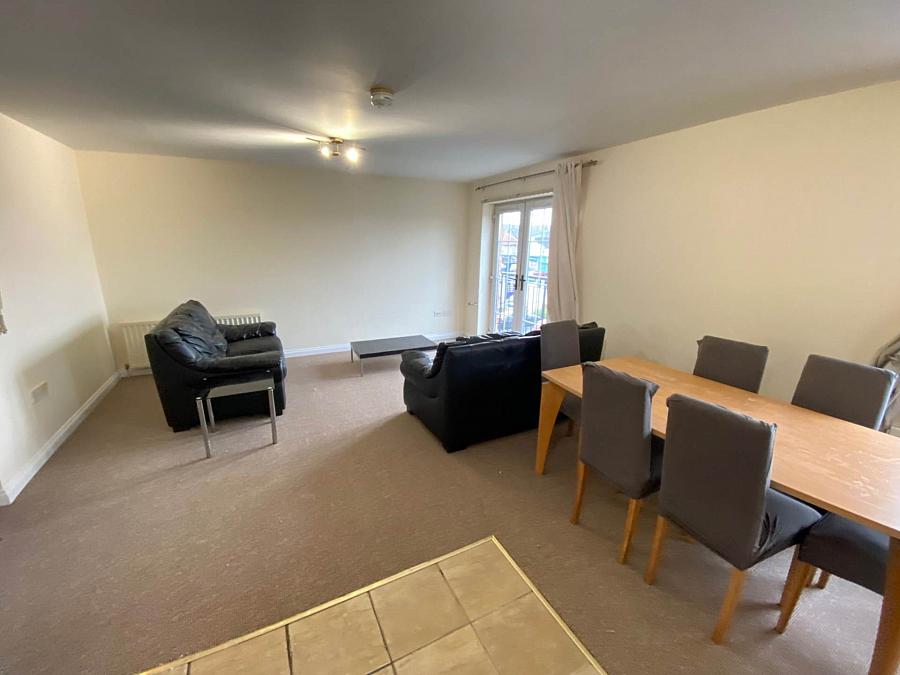 Apt 27 The Courtyard Castlereagh Road