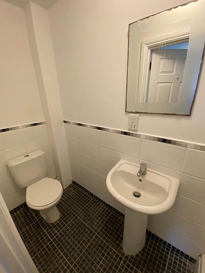 Apt 27 The Courtyard Castlereagh Road