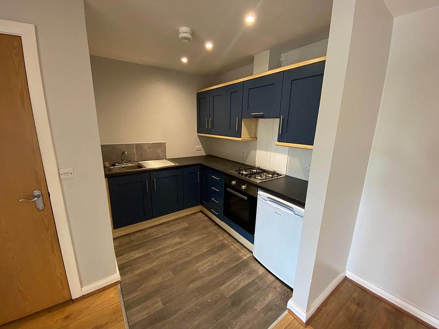 Apt 10 Throne View Whitewell Road