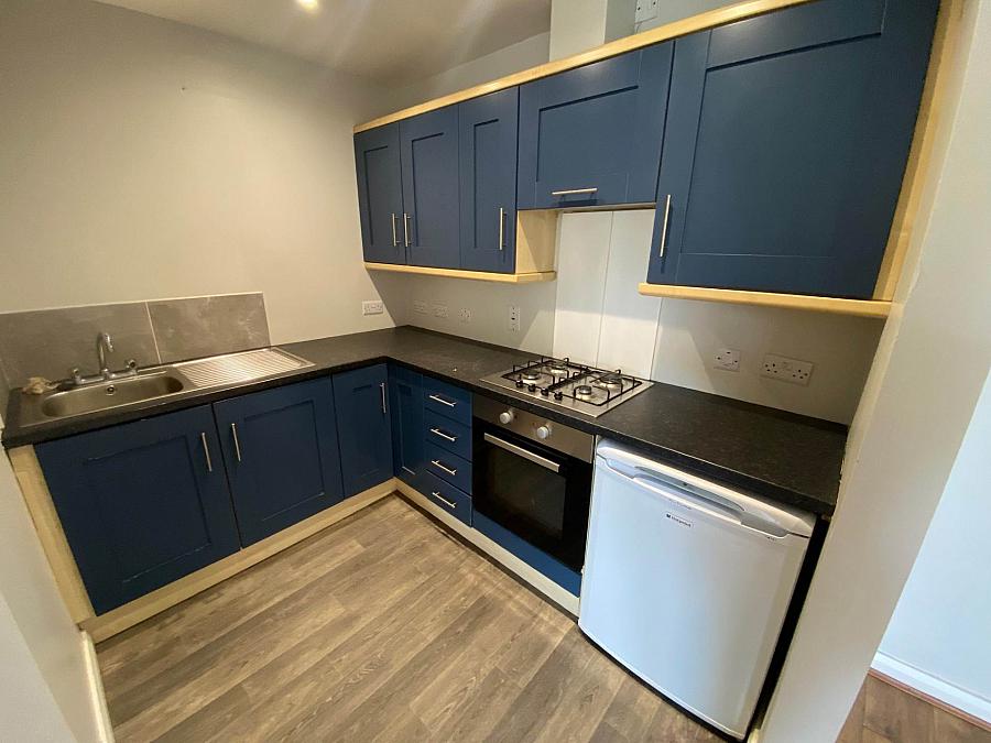 Apt 10 Throne View Whitewell Road