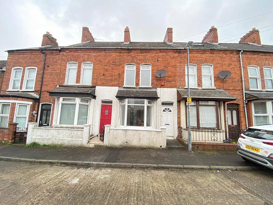 9 Clarendon Avenue, Bloomfield, Belfast, BT5 5JT