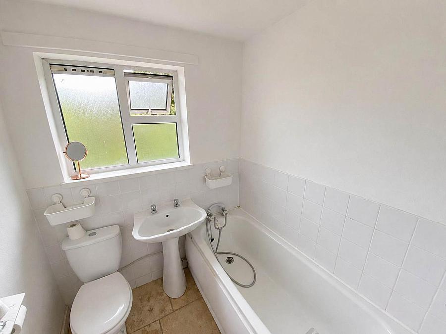 7F Ardcarn Park