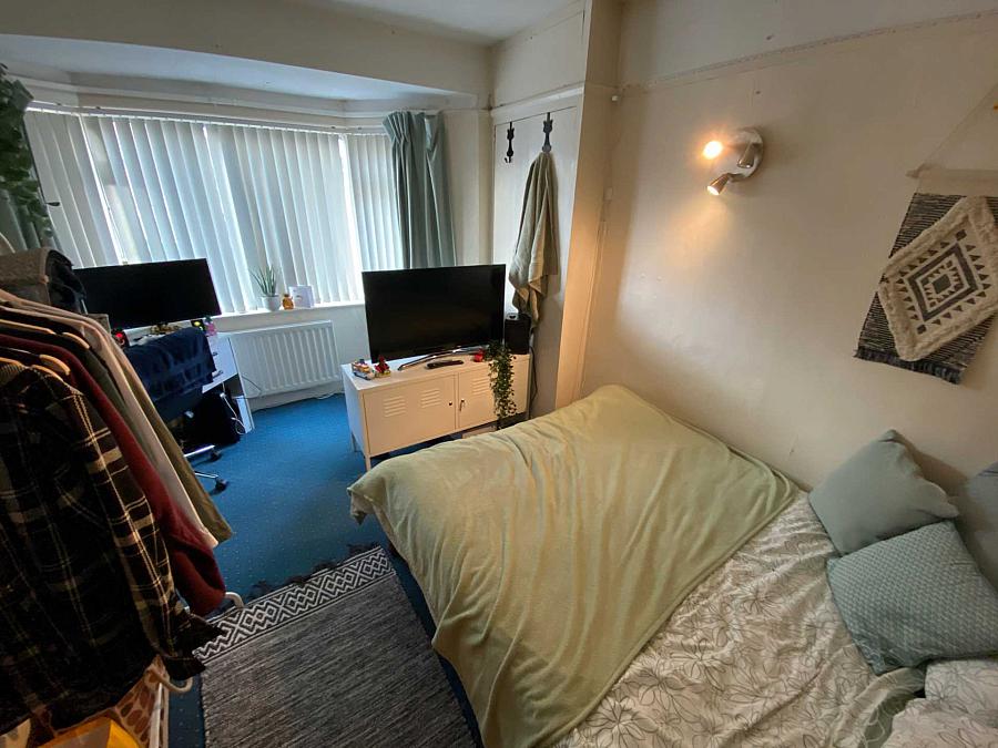 52 Mount Prospect Park Lisburn Road Area