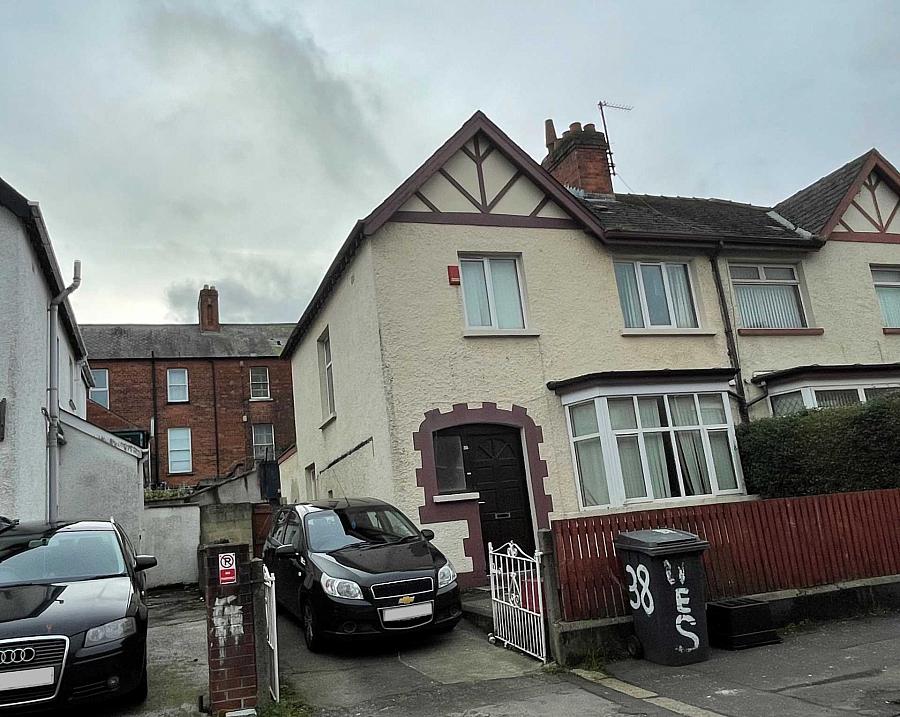 38 Wellesley Avenue, belfast, BT9 6DG