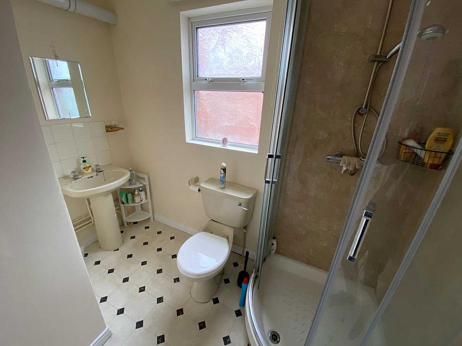 Apt 3 74 Eglantine Avenue Malone Road