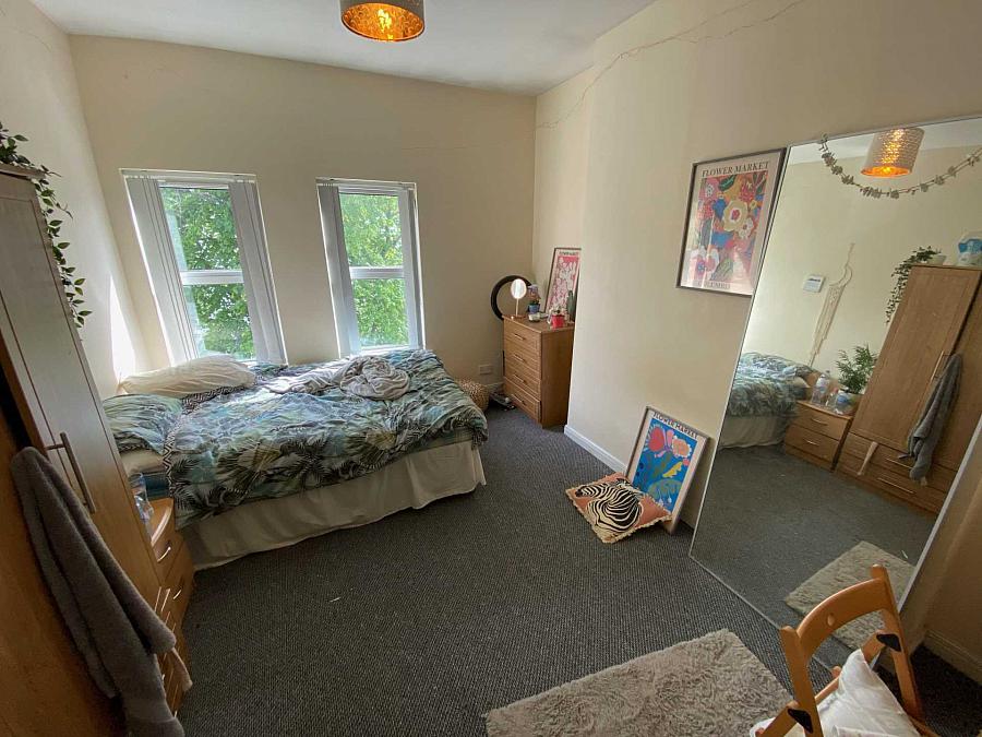 Apt 3 124 Eglantine Avenue Malone Road