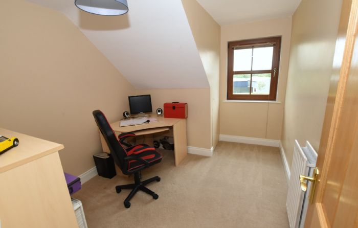 19 Brookside Road