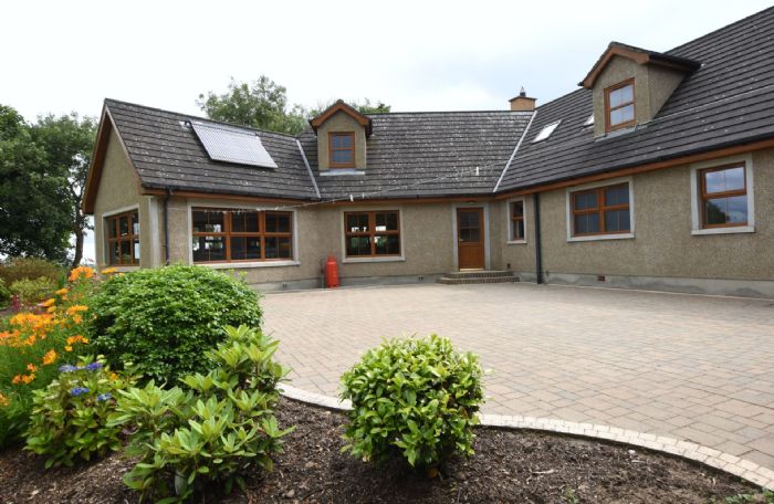 19 Brookside Road