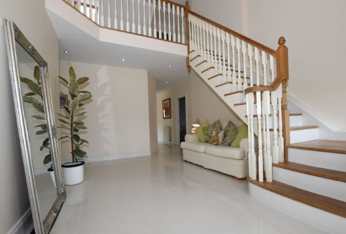 19 Brookside Road