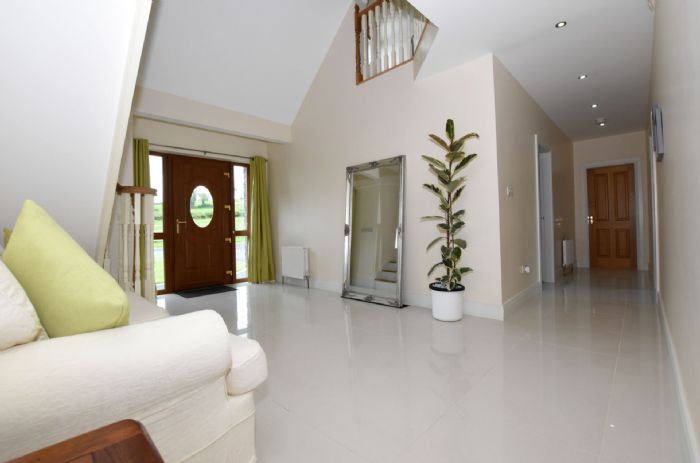19 Brookside Road