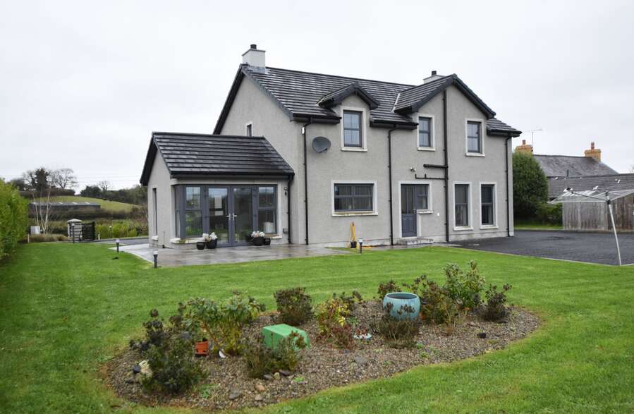 34 Castlerainey Road