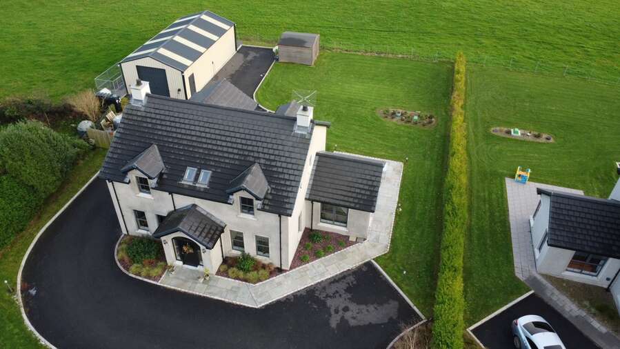34 Castlerainey Road