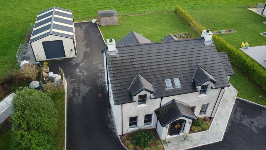 34 Castlerainey Road