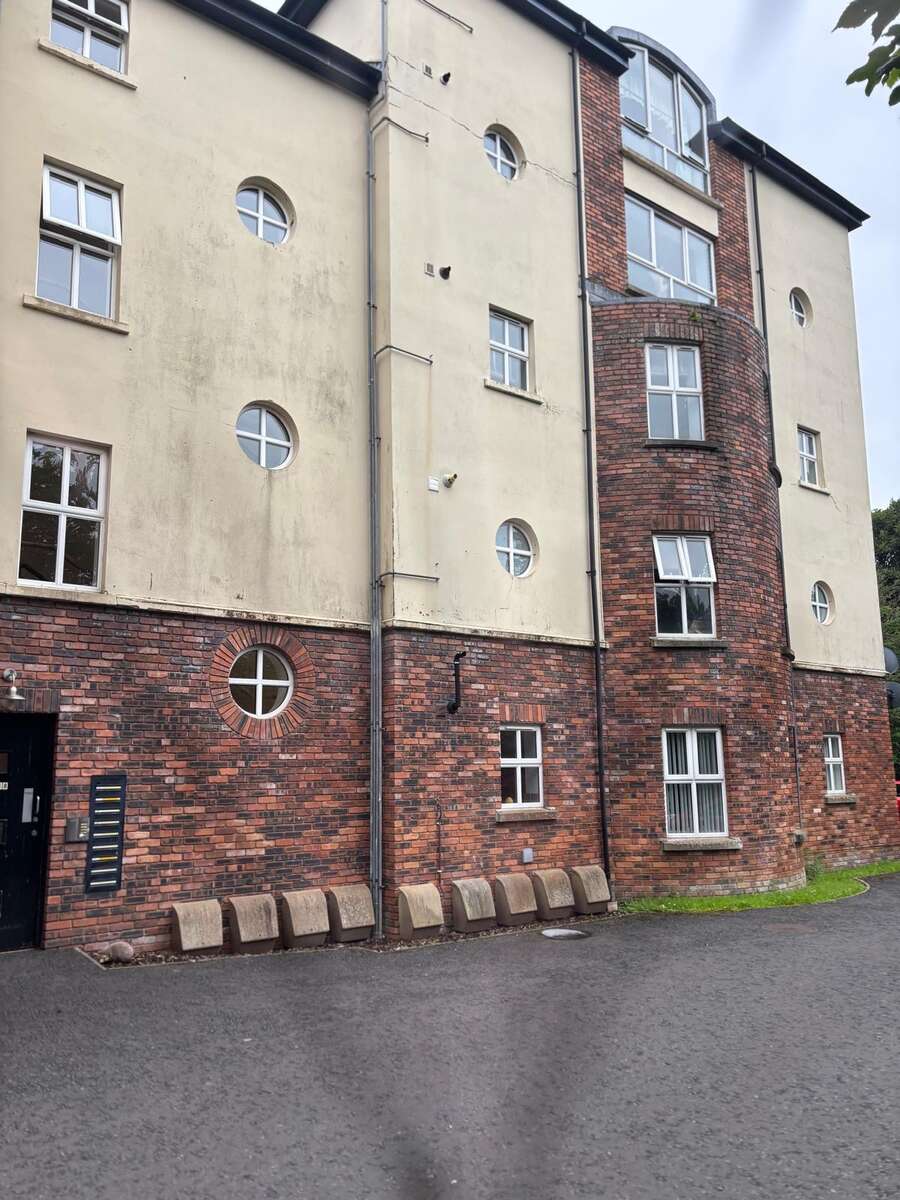12 Shell Hill News,Coleraine, Colerane, BT52 2JJ 12 Shell Hill News,Coleraine, Colerane, BT52 2JJ