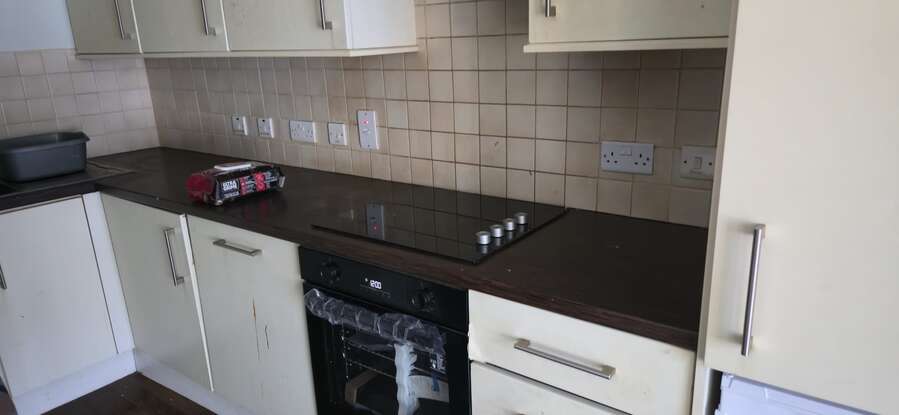 Apt 5 23/25 Brook Street