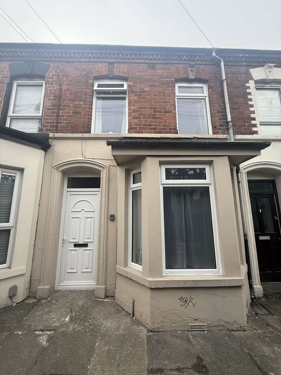 114 Tates Avenue, Tates Avenue, Belfast, BT9 6AA