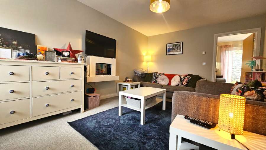 6  Ballyveigh Avenue