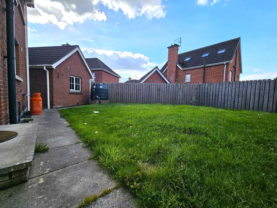25 Carnbeg Meadows