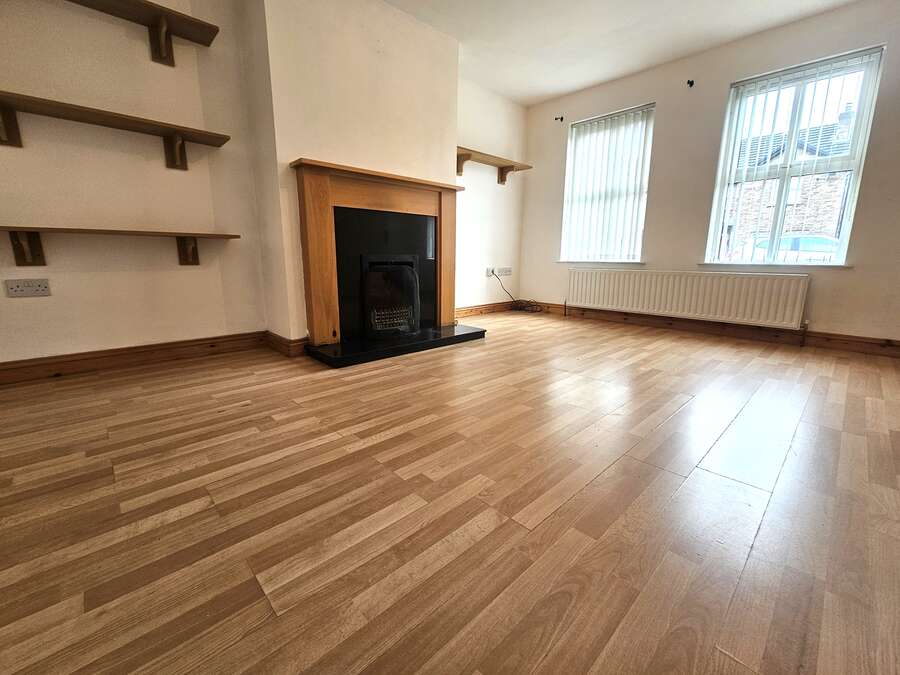 4 Millhouse Green