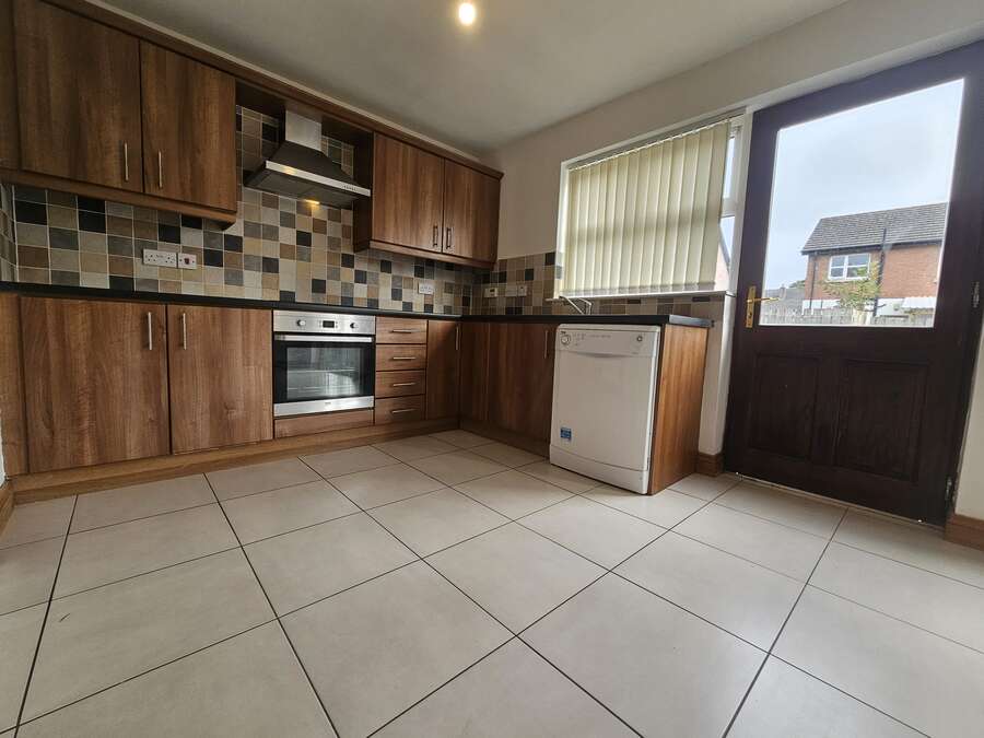 4 Millhouse Green