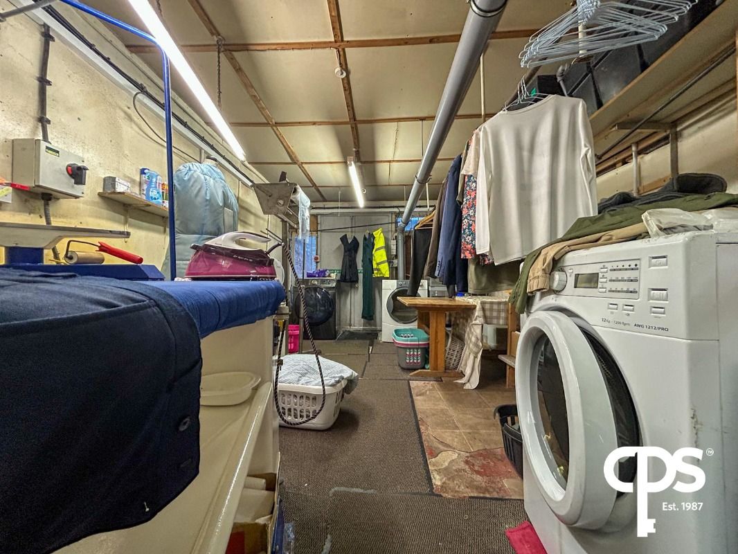 Quality Clothing Care And Apt 1 36 West Street Quality Clothing Care And Apt 1 36 West Street