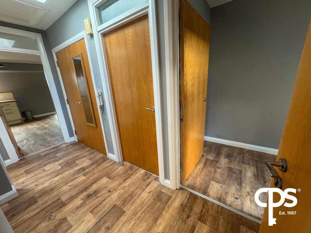 Apt 10, Reynolds House, 88-94 William Street,