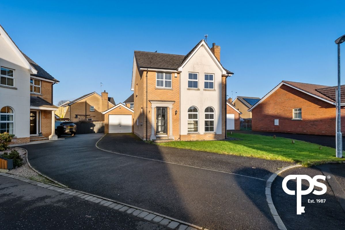 63 Huntingdale Lodge