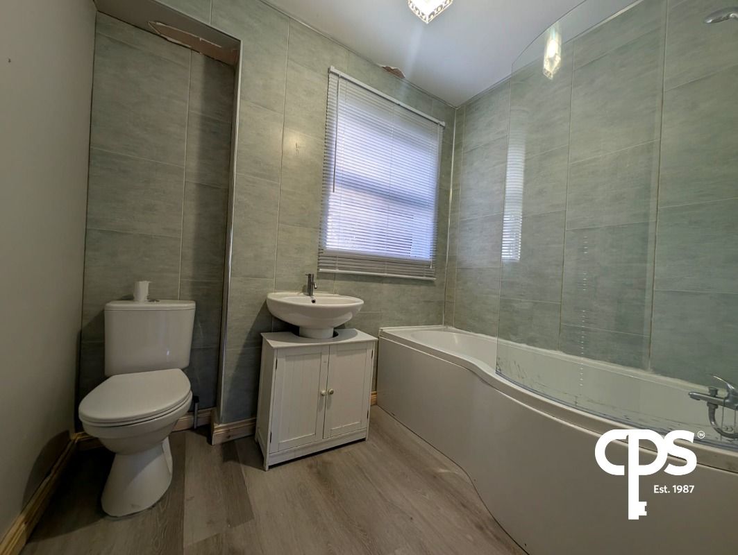 16 St Johns Crescent