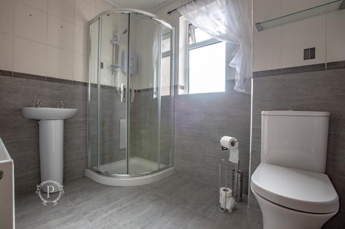 2 Corcreevy Drive, Richhill