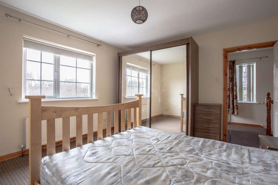 21 Greenfields Way, Armagh