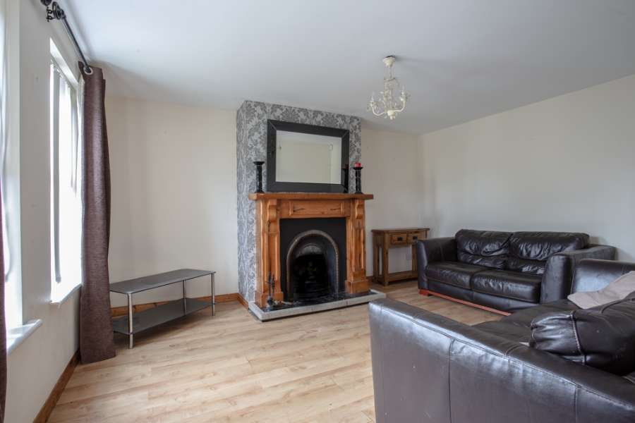 21 Greenfields Way, Armagh