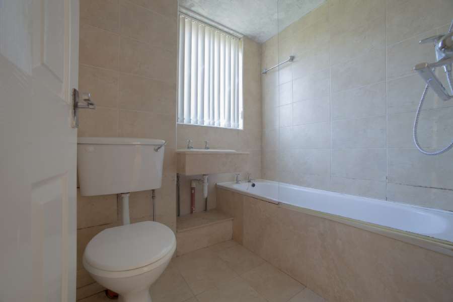 28b Drumsill Park