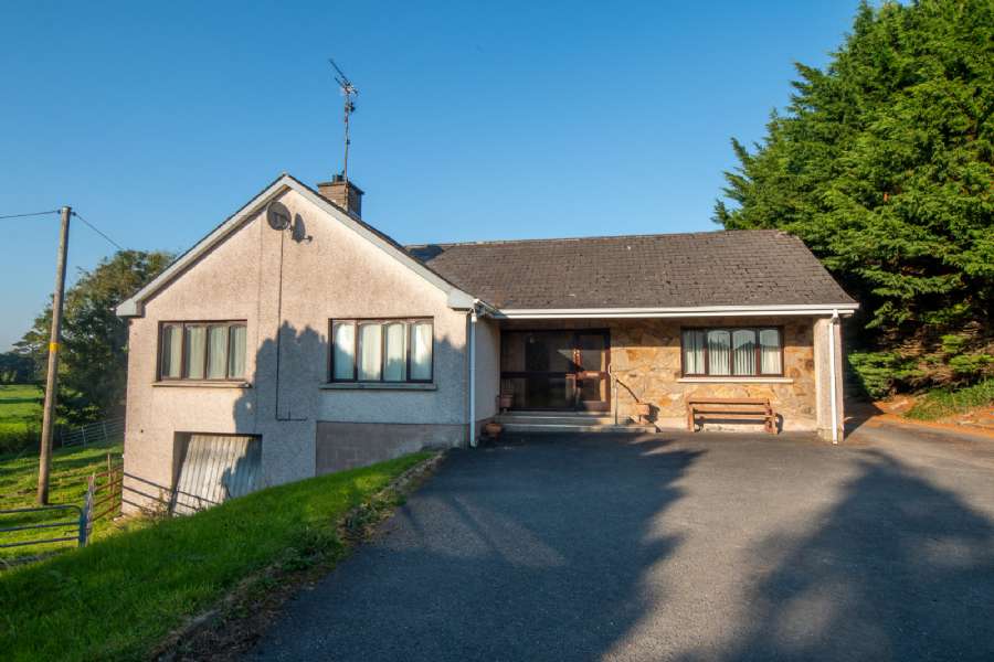 14 Drumcairn Road
