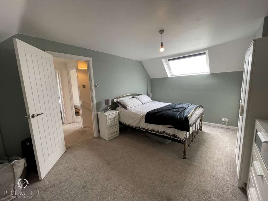27 Sleepyvalley Avenue