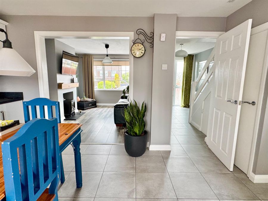 49 Clare Heights