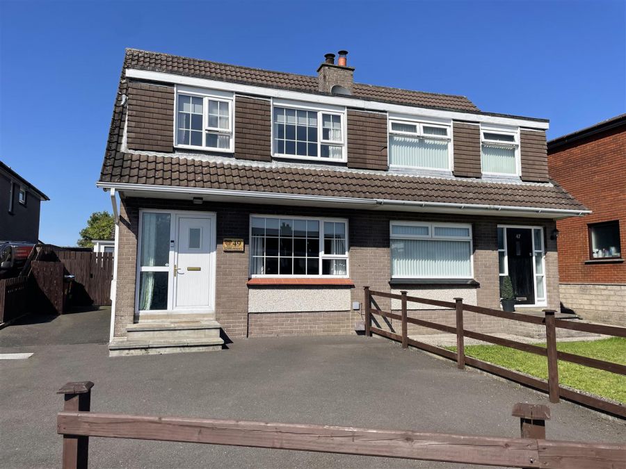 49 Clare Heights