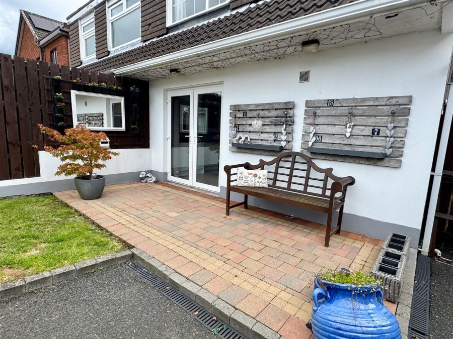 49 Clare Heights