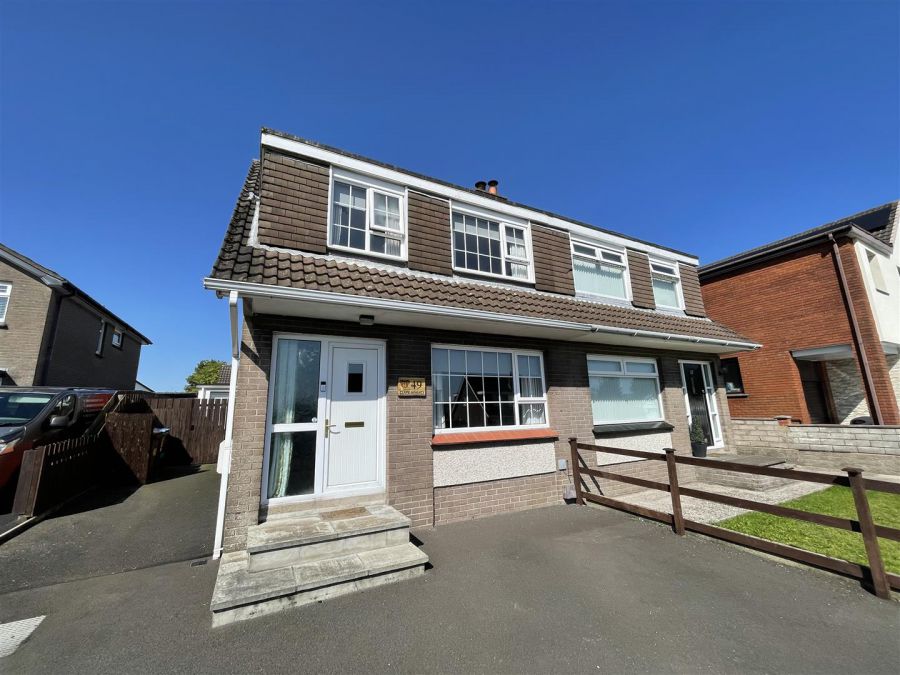 49 Clare Heights