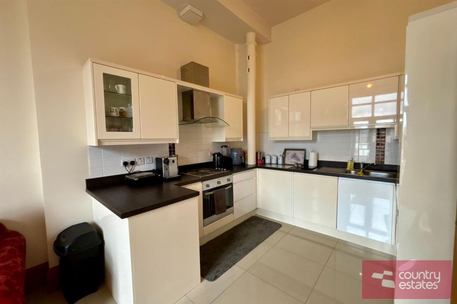 Apt 9 Mill Green
