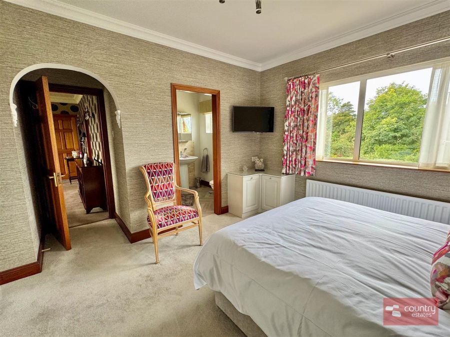 40 Hollybank Road