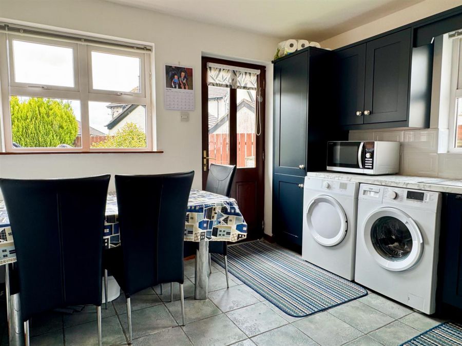 9 Village Hill Mews