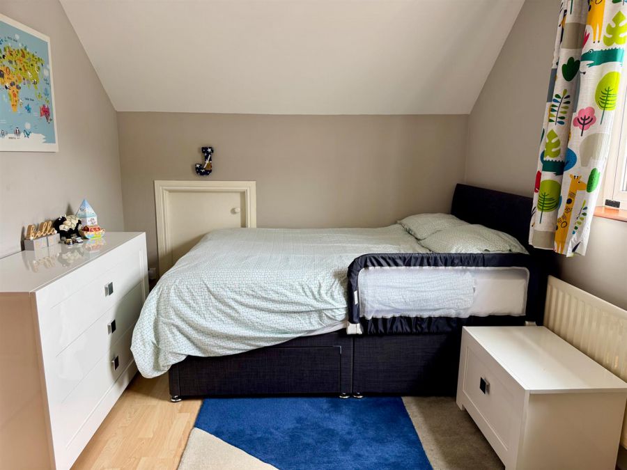9 Village Hill Mews