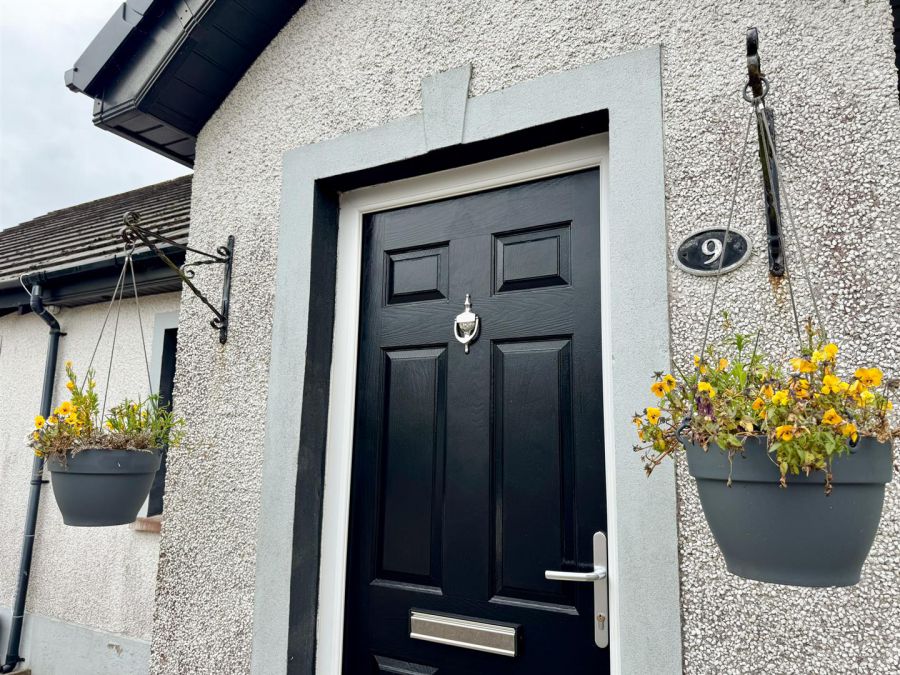 9 Village Hill Mews