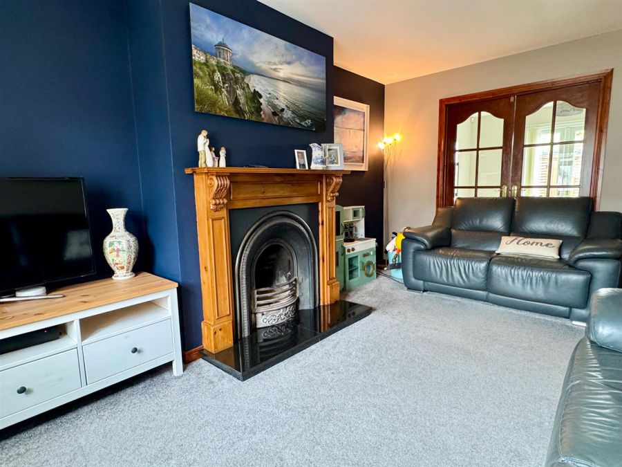 9 Village Hill Mews