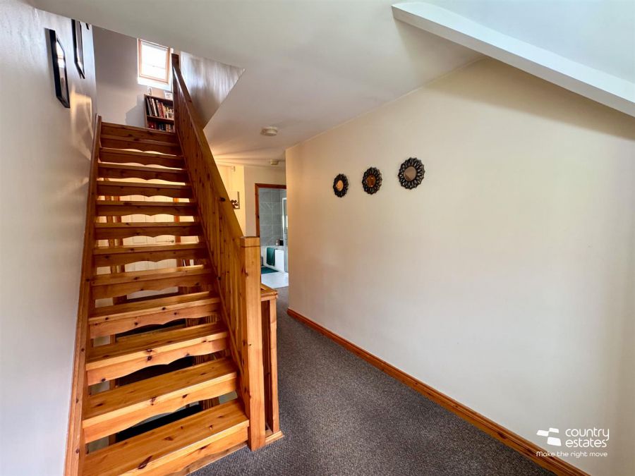 33 Toberdowney Valley