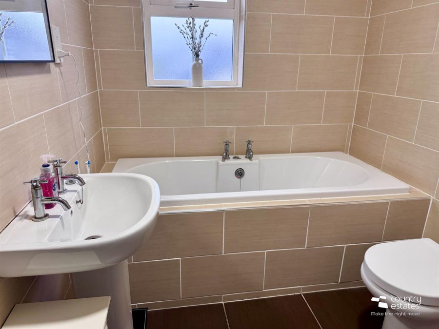 3 Henryville Meadows