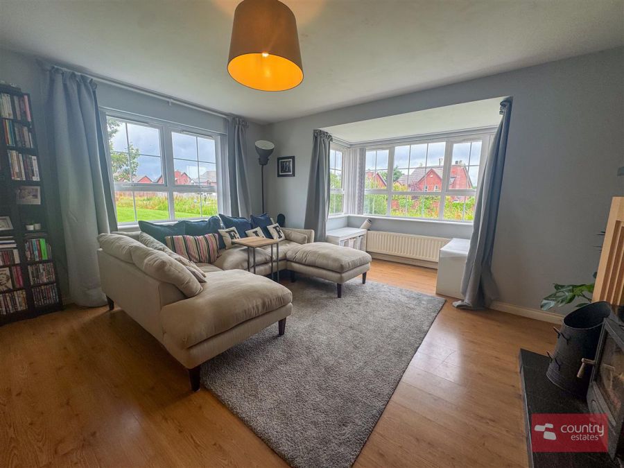 20 Porter Crescent