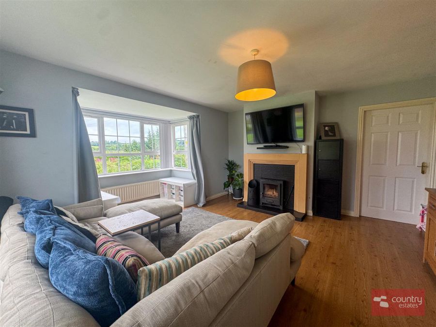 20 Porter Crescent